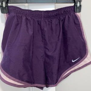 Nike Short Sz:M Color: Light purple/Dark purple